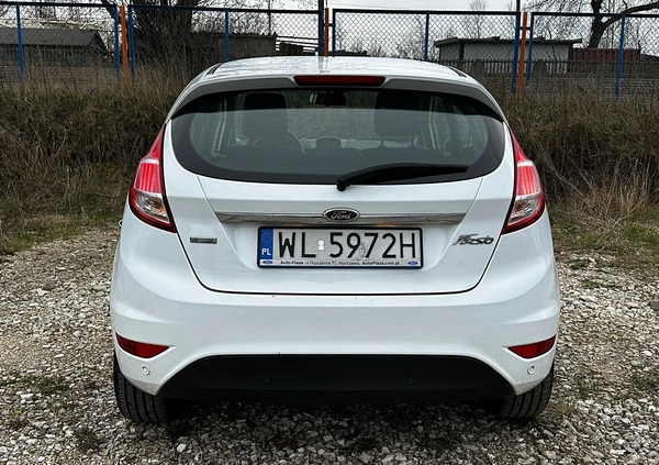 Ford Fiesta cena 35500 przebieg: 111300, rok produkcji 2016 z Warszawa małe 79